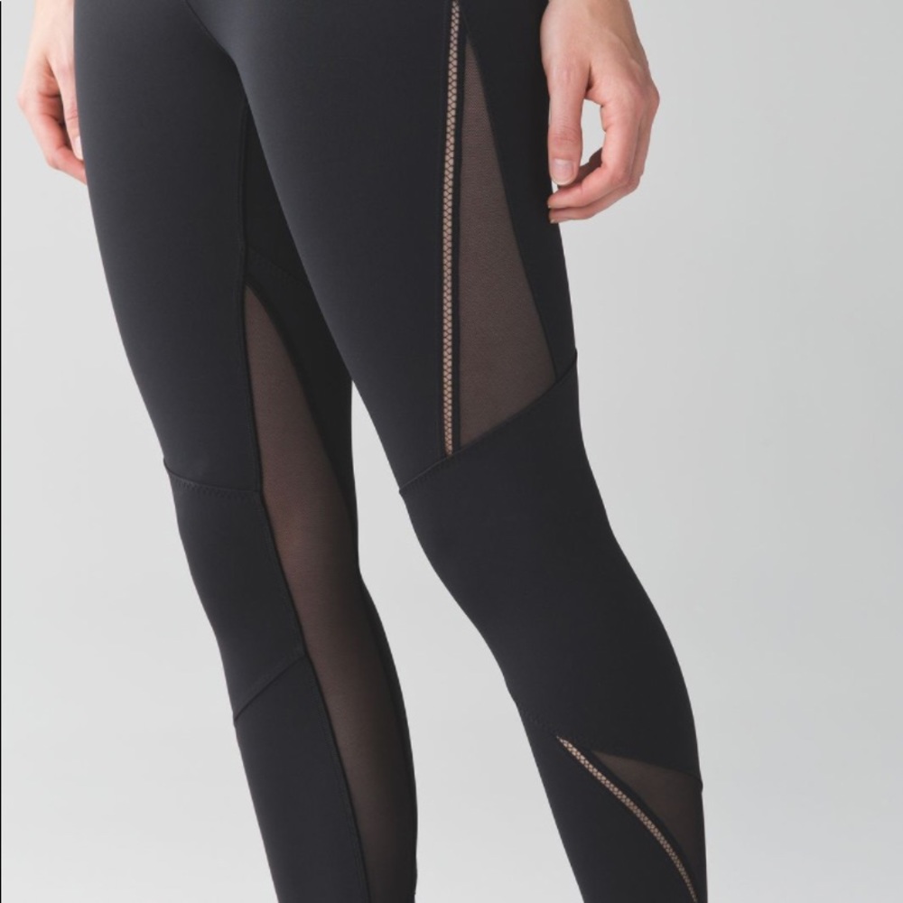 Lululemon size 8 - highest times - wanderlust special edition